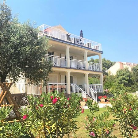 Apartmani Fortuna Lumbarda Exterior photo